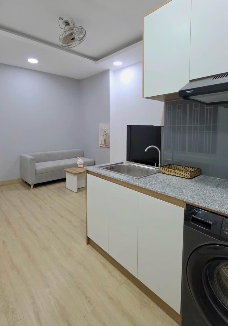 Cho thuê căn hộ bạch đằng - hàng xanh full nội thất cửa sổ lớn tách bếp - giáp q1 q2 - Ảnh 4