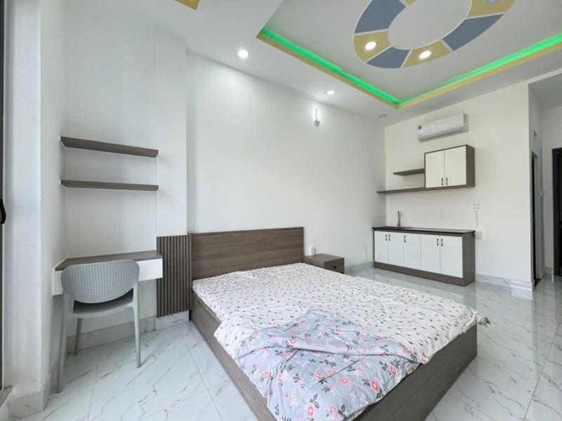 Cho thuê căn hộ ban công rộng ngập nắng, full nội thất, đường trần bình trọng, bình thạnh gần phạm văn đồng & sân bay - Ảnh 3