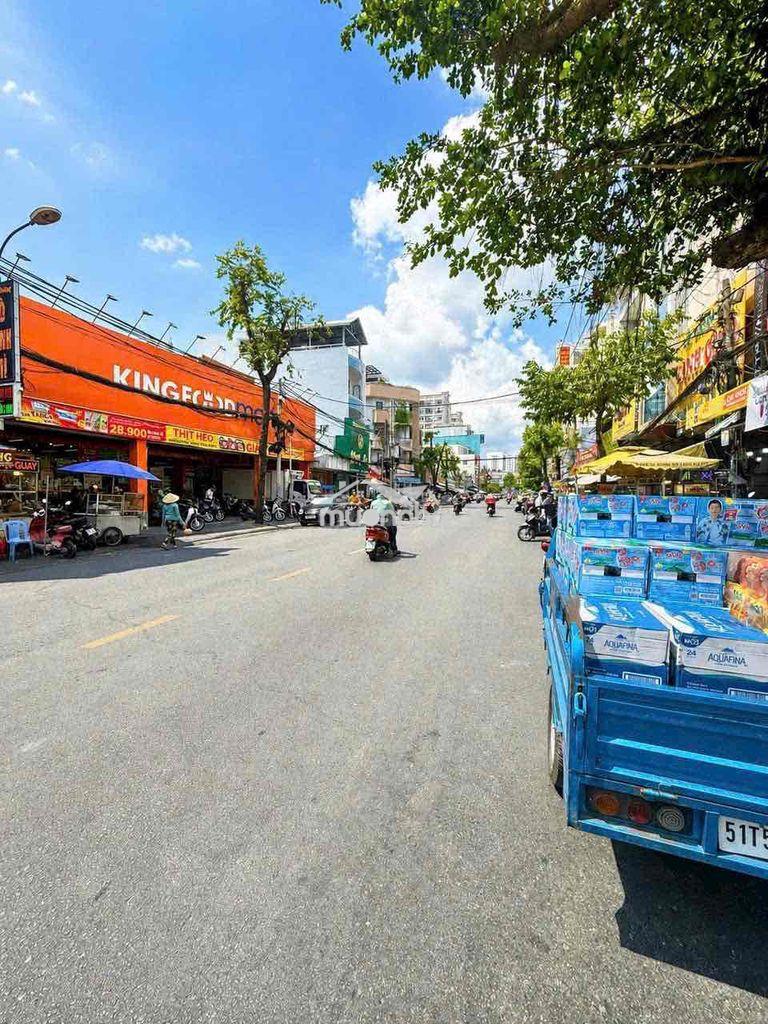 Tài sản dòng tiền chdv 6 tầng thu nhập 95triệu/tháng ngay chợ tân mỹ