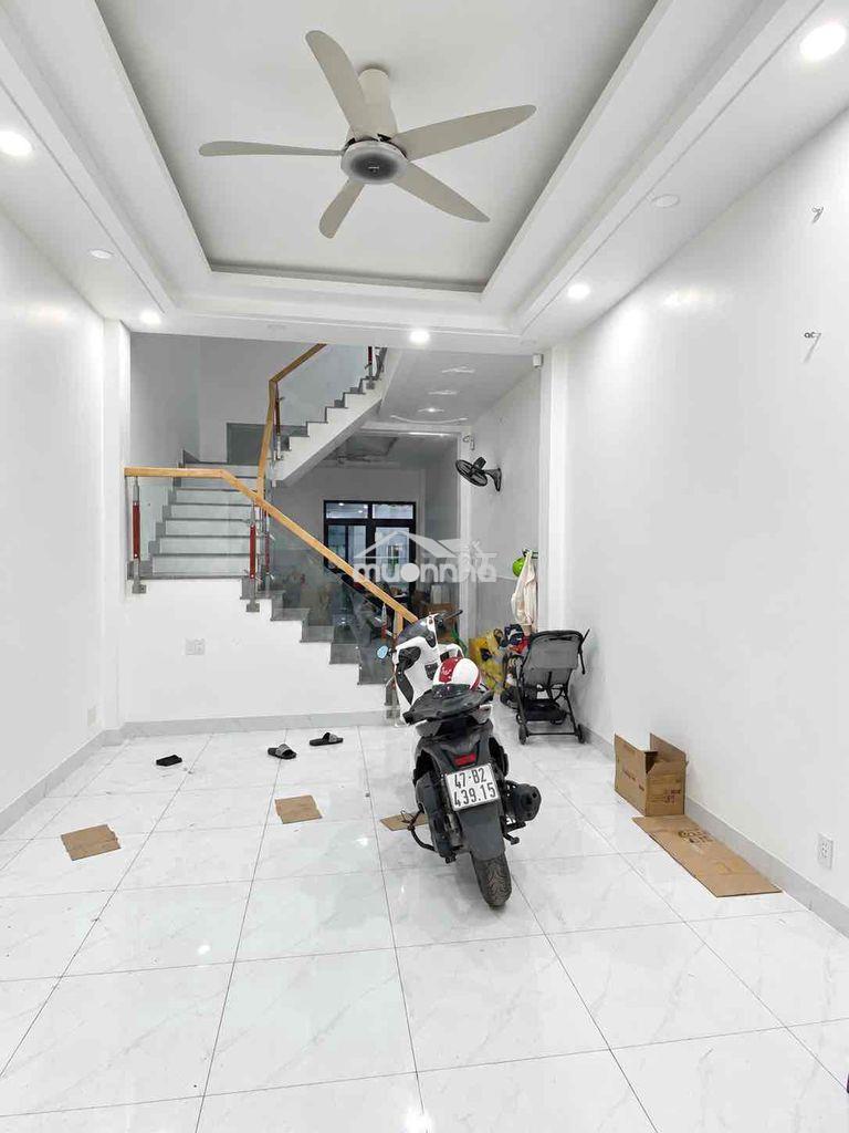 Nhà hẻm 8m đường số 1.bhha.dt: 4 x 15m 3lầu 4pn 3wc có nội thất - Ảnh 2