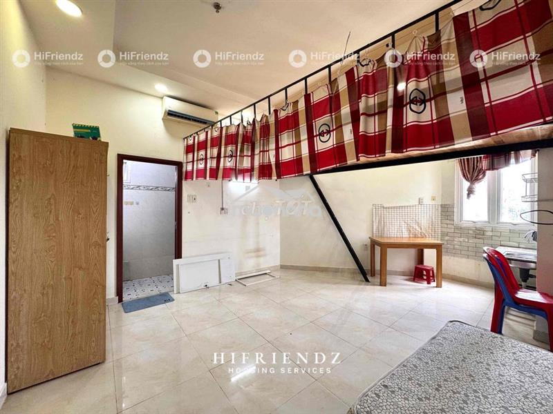 Duplex cửa sổ full nội thất máy giặt riêng thang máy ngay trung tâm q5