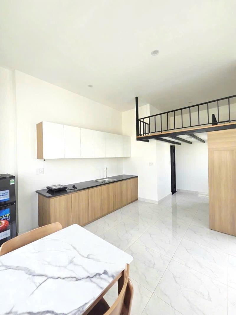 Thuê phòng duplex ban công gần vlu - Ảnh 3