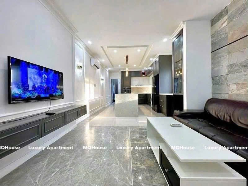 Căn 2 phòng ngủ 1wc full nội thất cao cấp sang trọng hiện đại quận 10 gần vạn hạnh mall