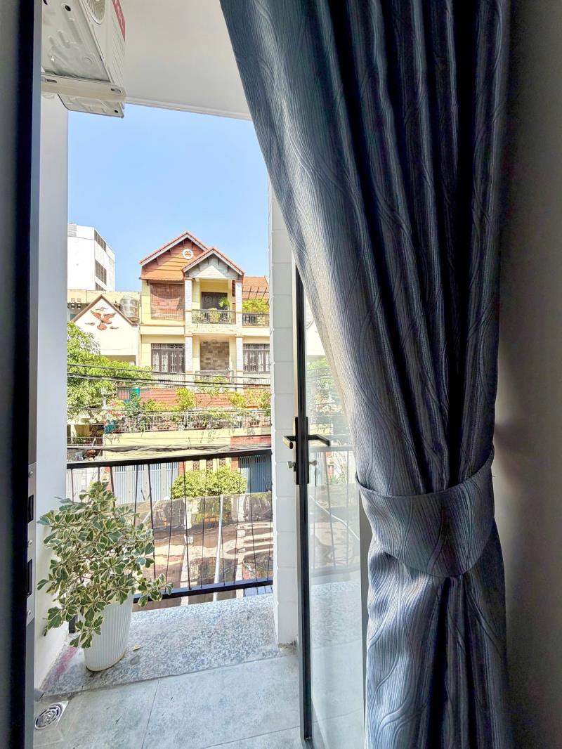 🔥 Căn hộ  ban công rộng – full nội thất cao cấp ngay sông thương, tân bình �