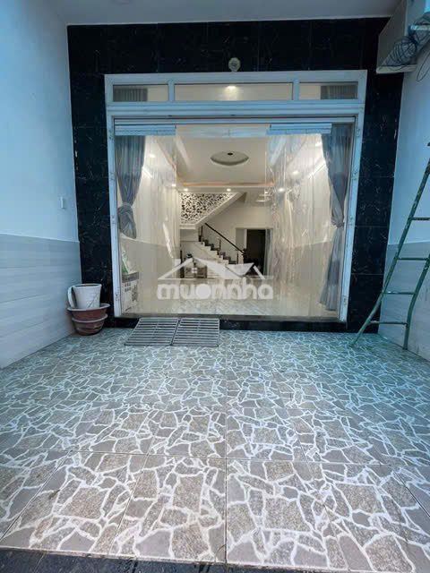 Cho thuê nhà 4.5x15m, hẻm 4m trươgthịhoa,sát mega market, 1 trệt 1 lầu