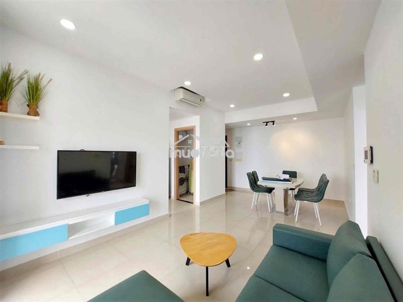 Căn hộ thiết kế 3 phòng ngủ căn góc view sân bay