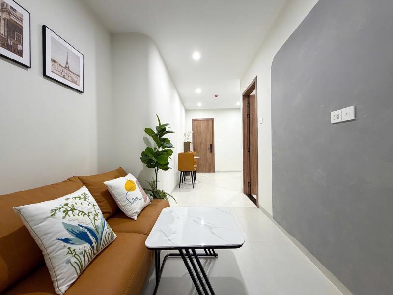 Căn 1pn ban công ở đường 79 tân quy ngay tt q7