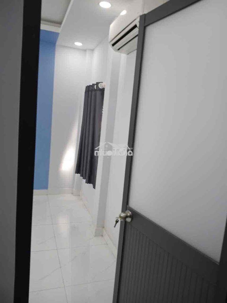 Cho thuê nhà mới tinh sạch sẽ ngay trung tâm ngã 5 hẻm xe tải góc2 mt - Ảnh 3