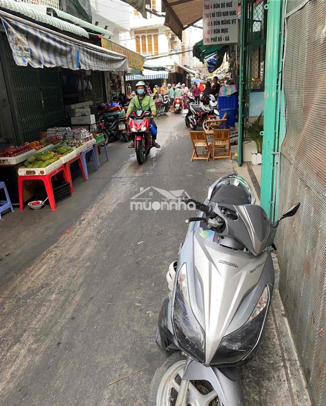 Nhà chính chủ cần bán gấp, trong chợ rạch ông