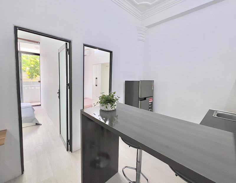 CHÍNH CHỦ CHO THUÊ CĂN HỘ 2 PHÒNG NGỦ 70M2 4-6 NGƯỜI Ở THOẢI MÁI NGAY LÝ THƯỜNG KIỆT - QUẬN 10