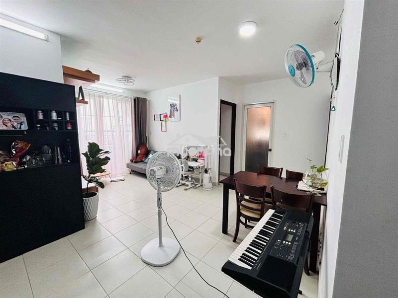 Bán căn hộ 72m2 view đầm sen hướng đông nam