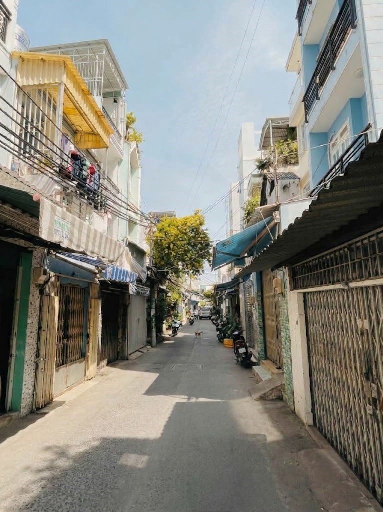 48m2, 4mx12m, bán nhà 2 tầng btct, 2pn, hẻm 2.5m, giá 4 tỷ 300tr p.chánh hưng (quận 8)