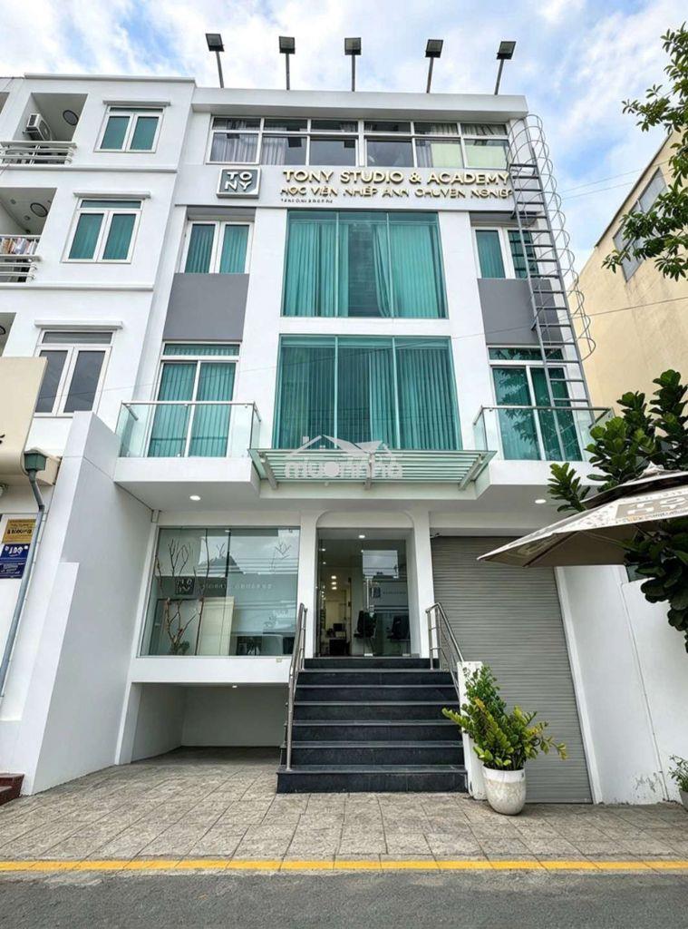 Cho thuê tòa nhà - 700m² – quận 2
