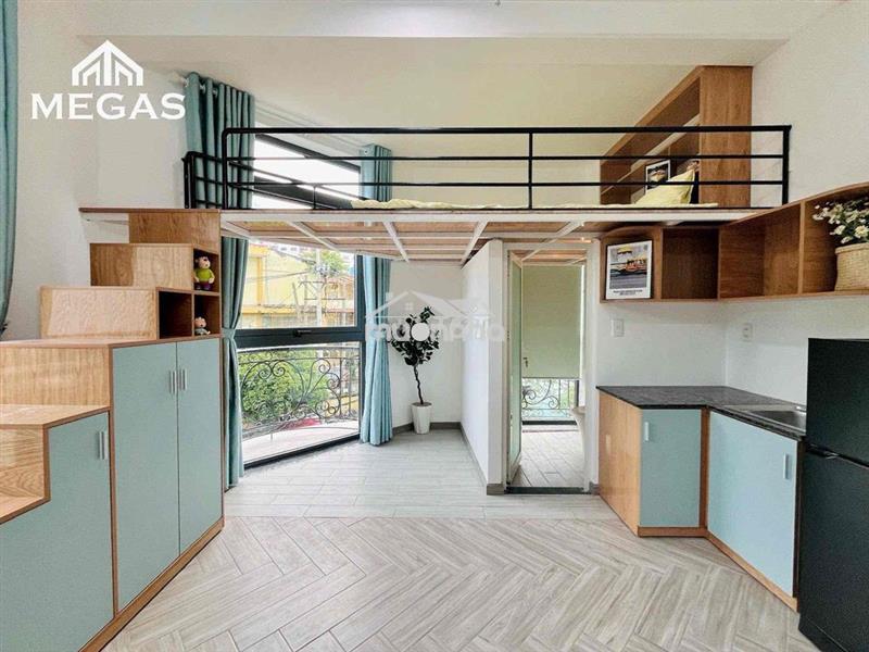 Duplex ban công siêu rộng ngay iuh nguyễn văn dung