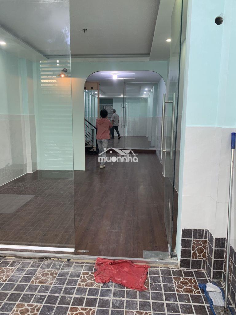 Nhà nguyên căn gần chợ hoàng hoa thám dtsd 140m2