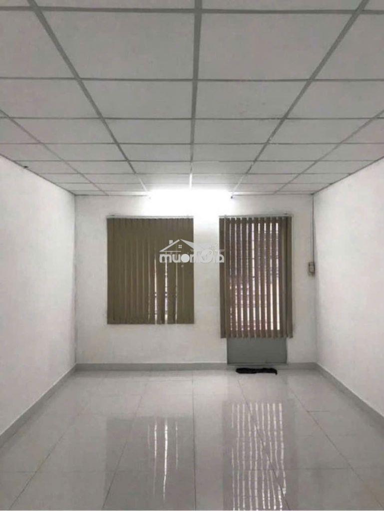 Nhà nguyên căn mtkd  lê thị bạch cát 