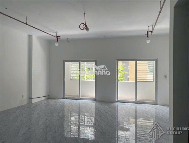 Cho thuê gấp shophouse lavita charm 2 tầng - vừa ở vừa kinh doanh