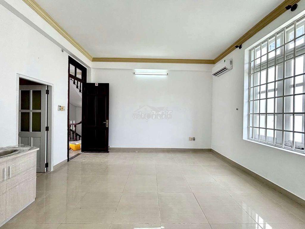 Phòng mới 100% cửa sổ siêu to đi bộ ufm chợ tân mỹ quận 4 quận 1 - Ảnh 4