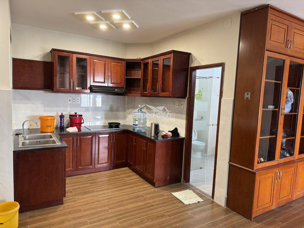 Tôi bán căn góc cc cây mai q.11 60m 2pn - 2wc tặng hết nội thất  - Ảnh 2