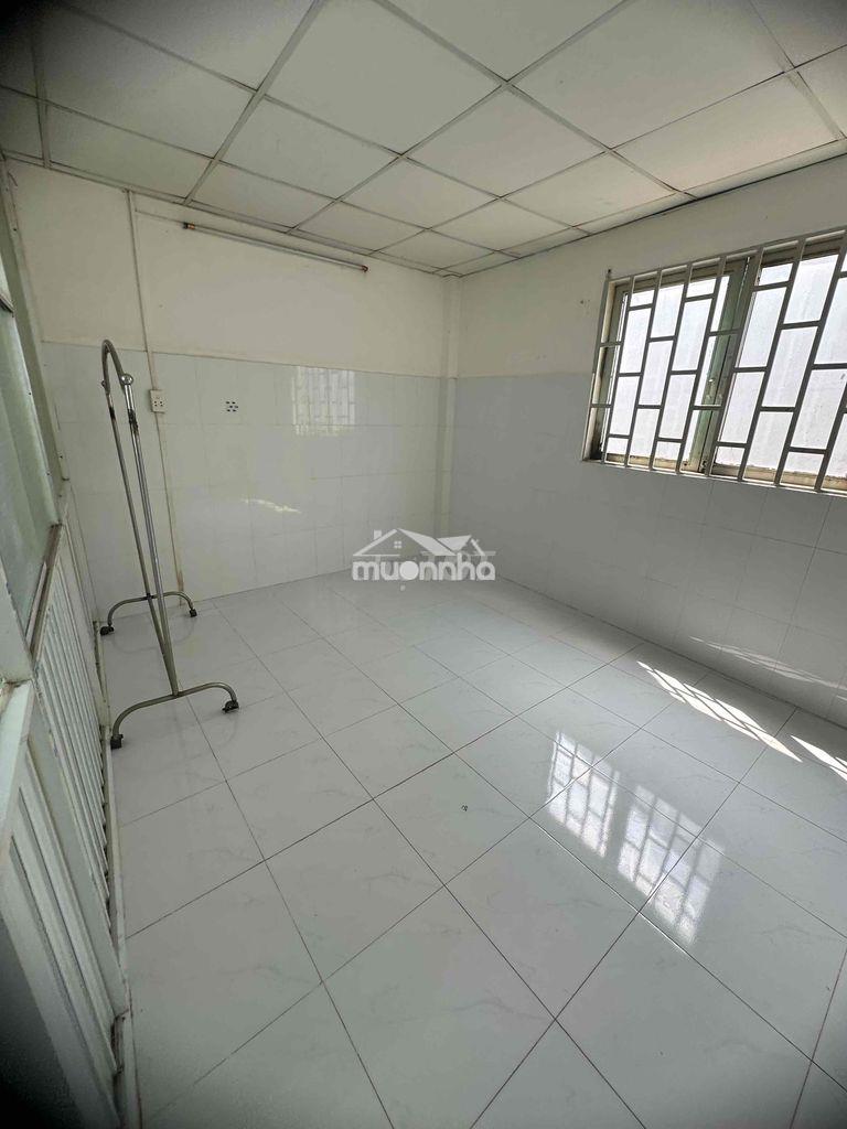 Nhà cho thuê f5 q8 - Ảnh 3