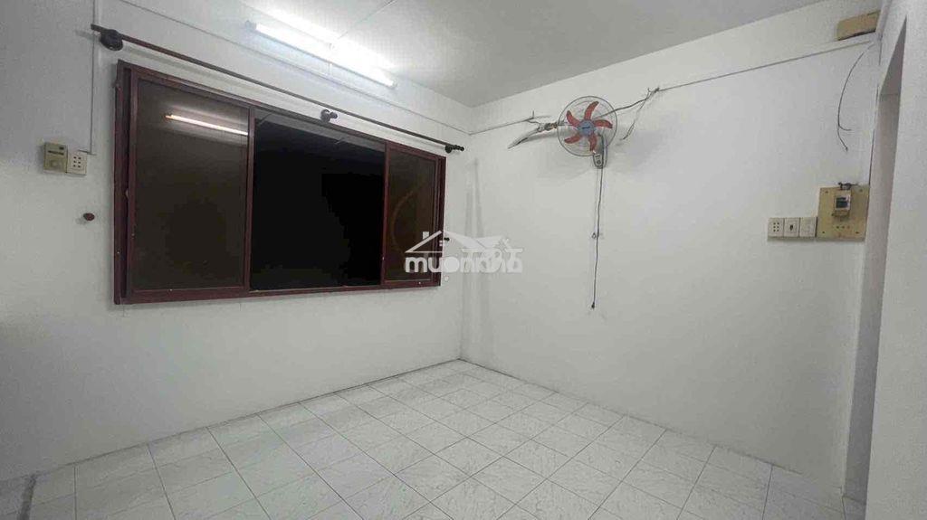 2ty7  có ngay căn hộ nhỏ xinh phan xich long 40m 1pn bancon , bếp wc - Ảnh 2