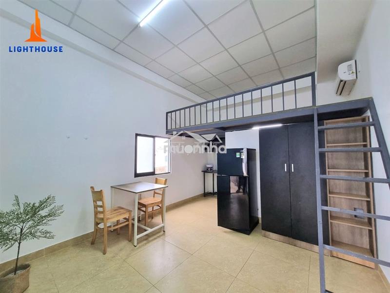 Gác rộng cửa sổ thoáng ở đc 3-4 người gần chợ hạnh thông tây, thg máy