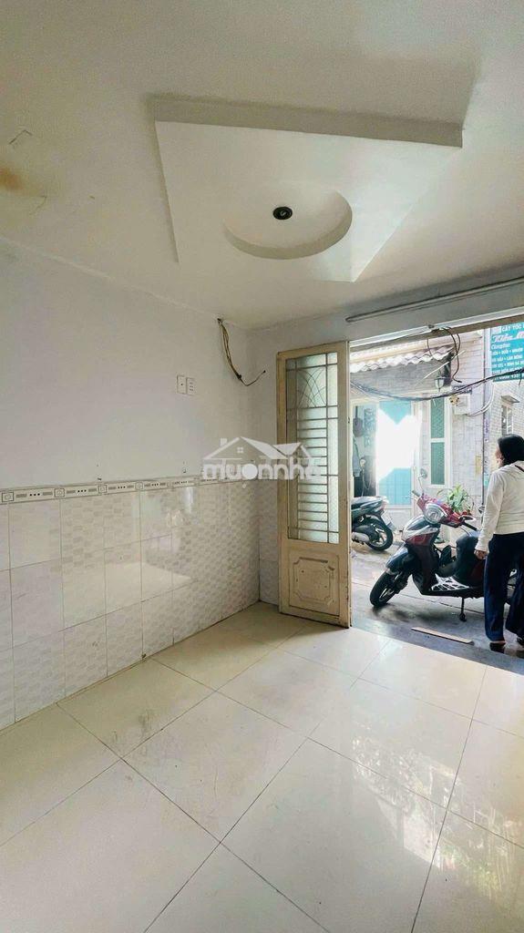 Nhà 2pn 2wc căn góc, vị trí đẹp hẻm 72 phan đăng lưu, phú nhuận - Ảnh 2