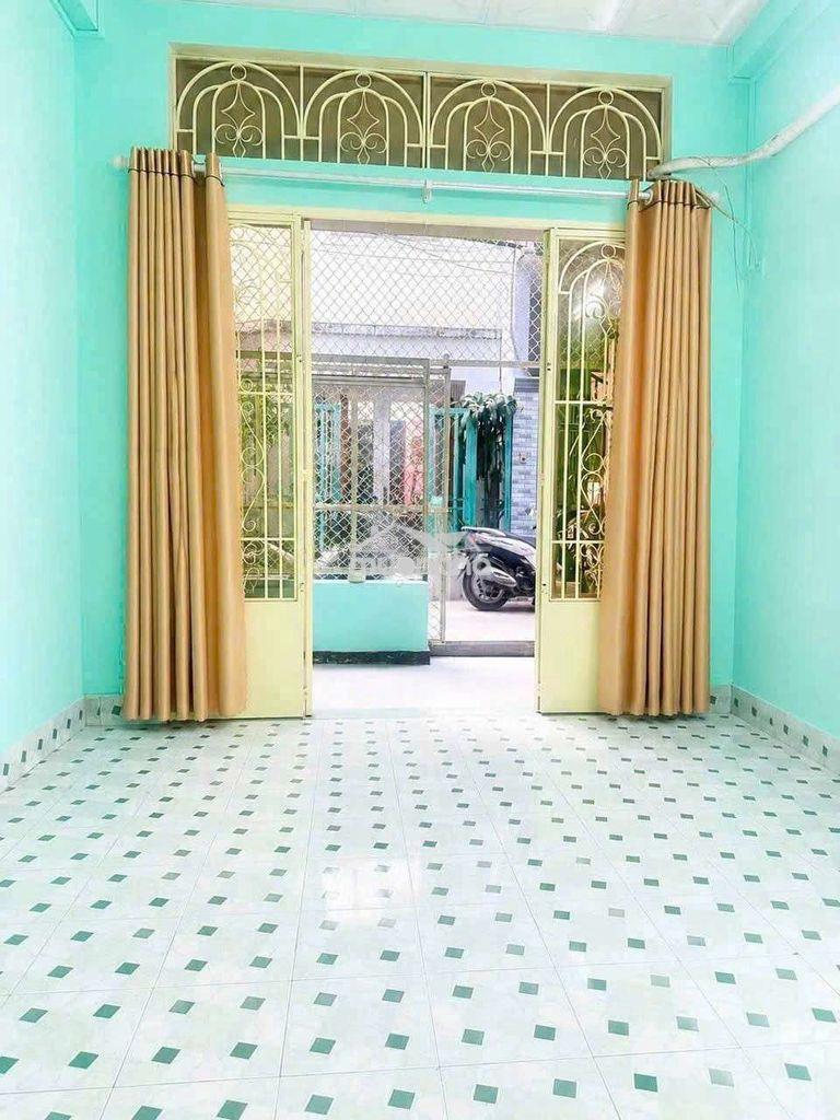 Bán nhà cxpla p12 q6 gần chợ phú định - Ảnh 2