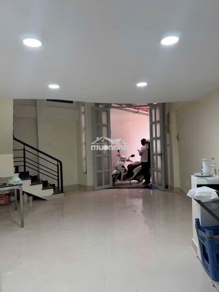 Nhà hẻm hòa hảo, q10. dt: 3.3x10m, 3 lầu, 3pn, 3wc. giá 12tr - Ảnh 2