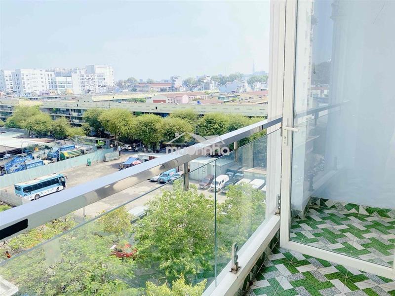 Chính chủ cho thuê phòng trọ sư vạn hạnh có 2 ban công - có nội thất