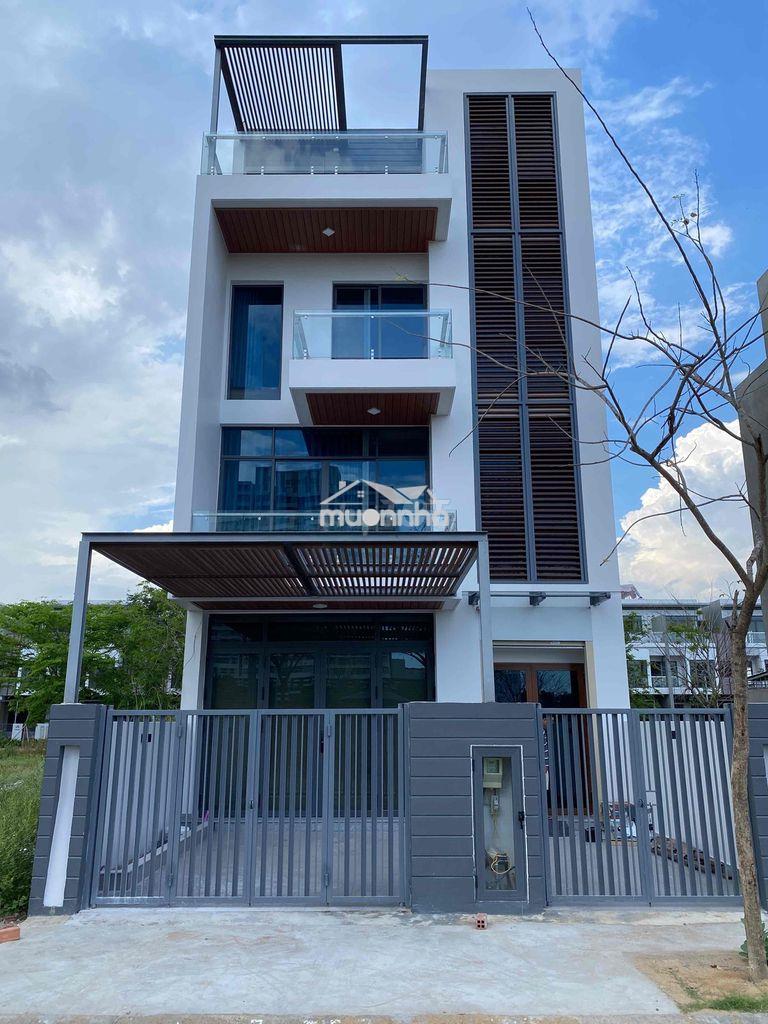Chdv fnt khu biệt thự quận 2- ở 2 người