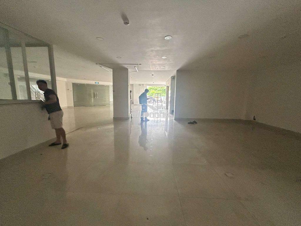 16x17m 5 tầng giá tốt - Ảnh 2
