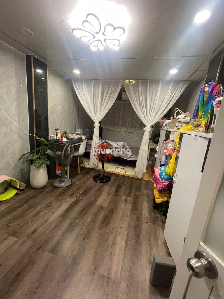 Cần cho thuê chcc 212 nguyễn trãi, gần ốc đào, thang bộpn