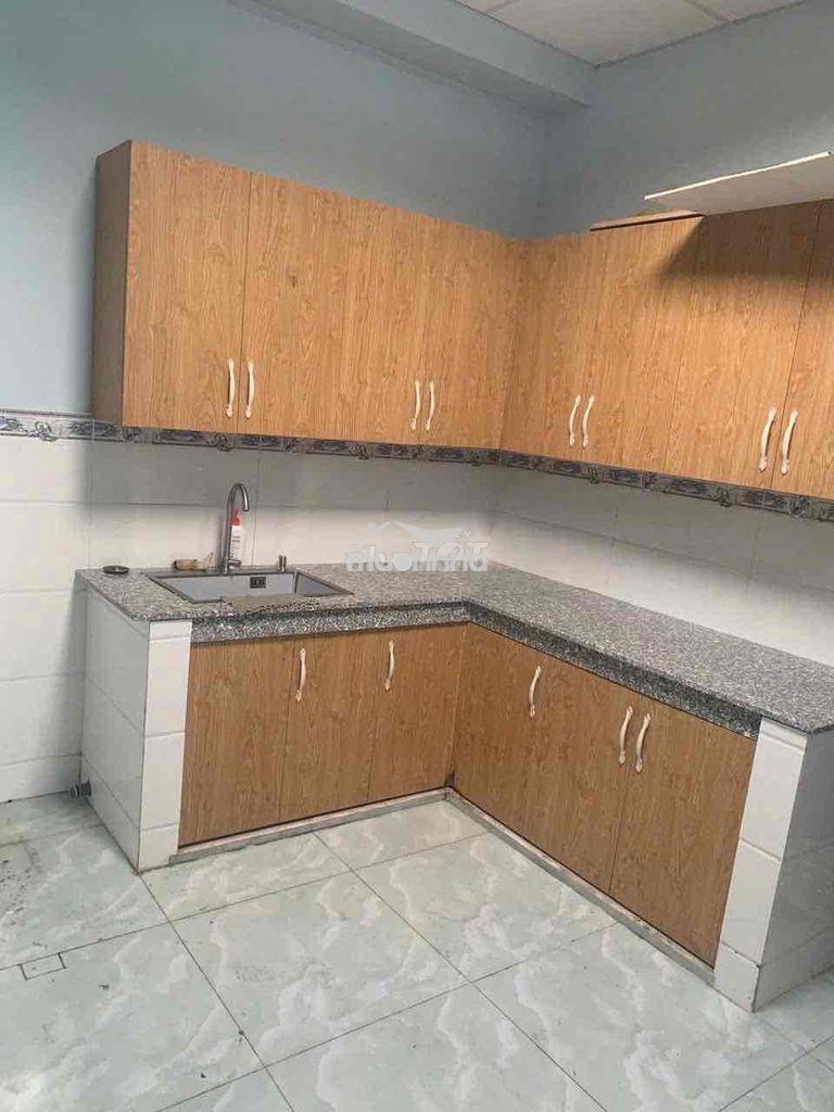 Cho thuê nhà ngã tư ga 1 lầu 2 phòng ngủ - Ảnh 3