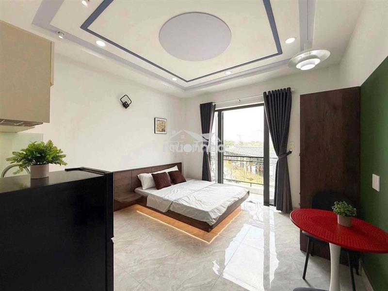 Chính chủ cho thuê nhanh studio bancong mới như ảnh ngay van lang
