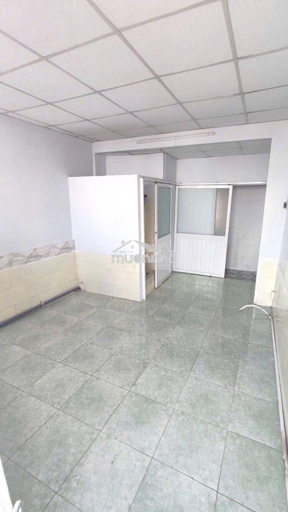 Cho thuê gần mt cmt8 chợ hoà hưng 8,5tr - Ảnh 3
