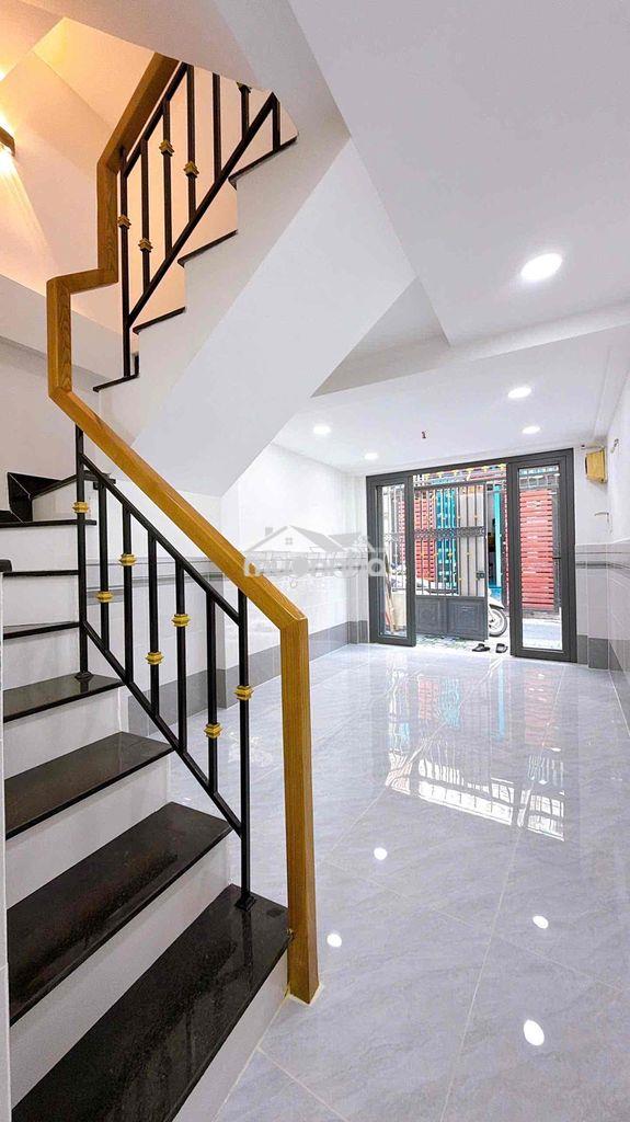 Cho thuê nhà đẹp 4 tấm 4pn mặt hẻm quận 4 giá 15tr - Ảnh 3