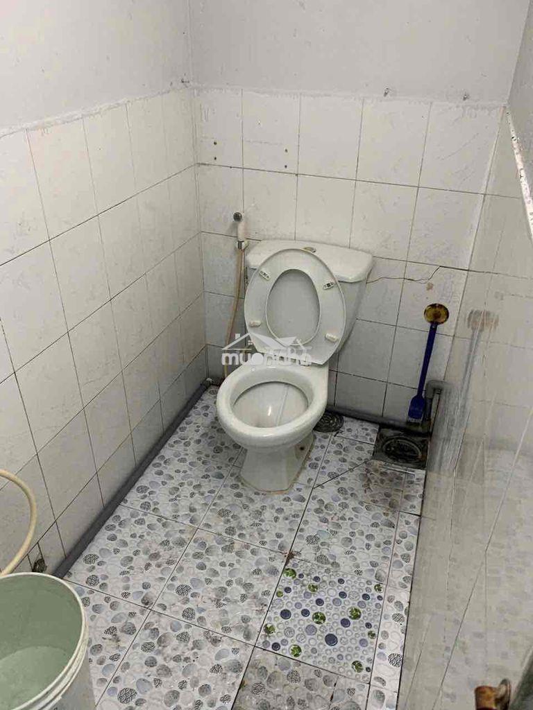 Nhà cho thuê dài 20m f6 q8 - Ảnh 3