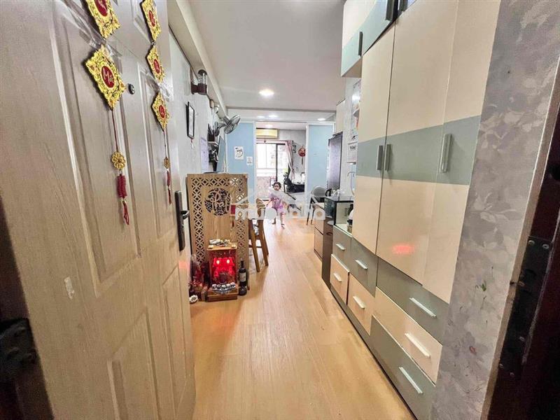 Bán gấp căn hộ 47 m2, 1 pn, nhà đẹp , sổ sẵn, cc tân mai