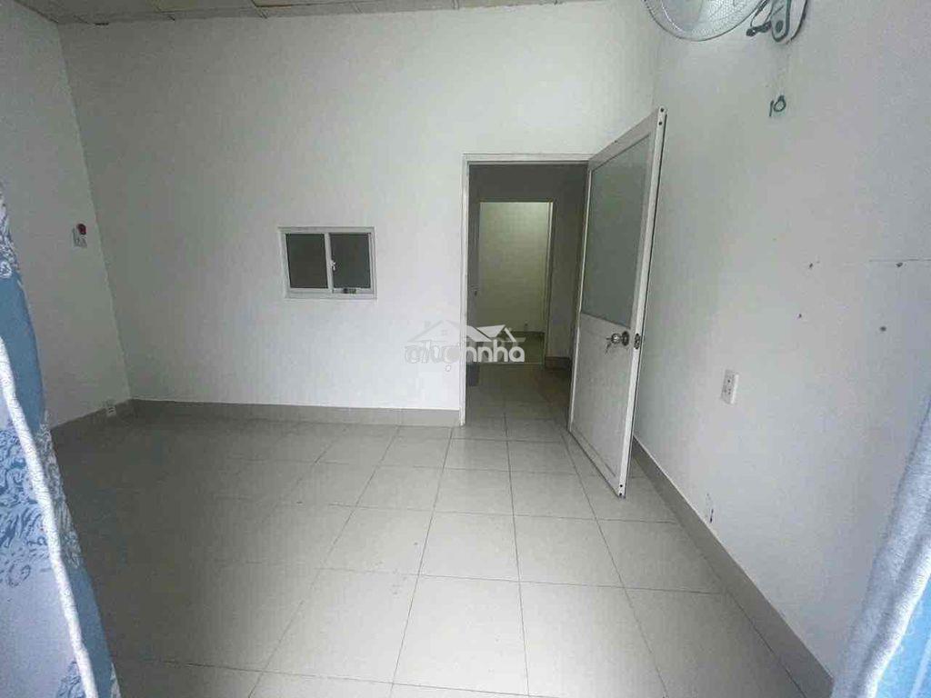 Nhà hẻm gần lê trọng tấn 1 lầu 2pn - Ảnh 4