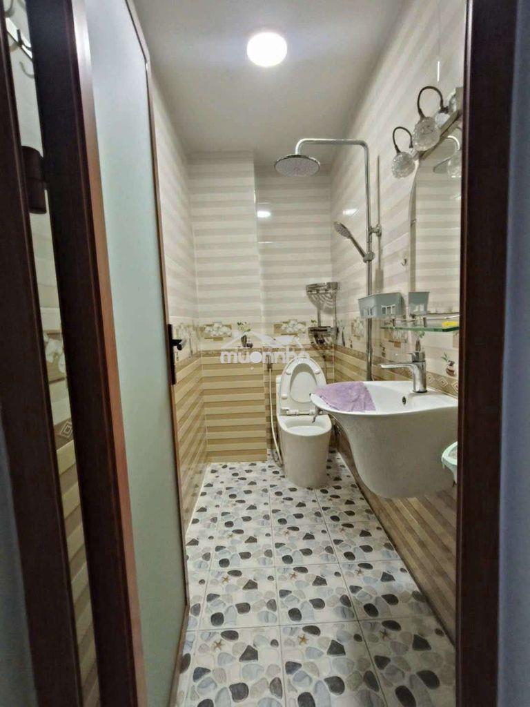 Cho thuê nhà nguyên căn 5 phòng ngủ  - Ảnh 4