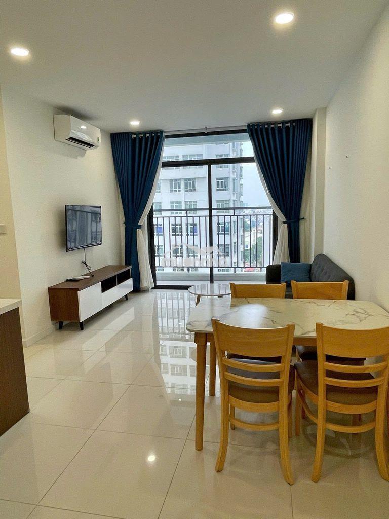 Cần cho thuê căn hộ central premium - 70m2 2pn 2wc.giá: 14 triệu