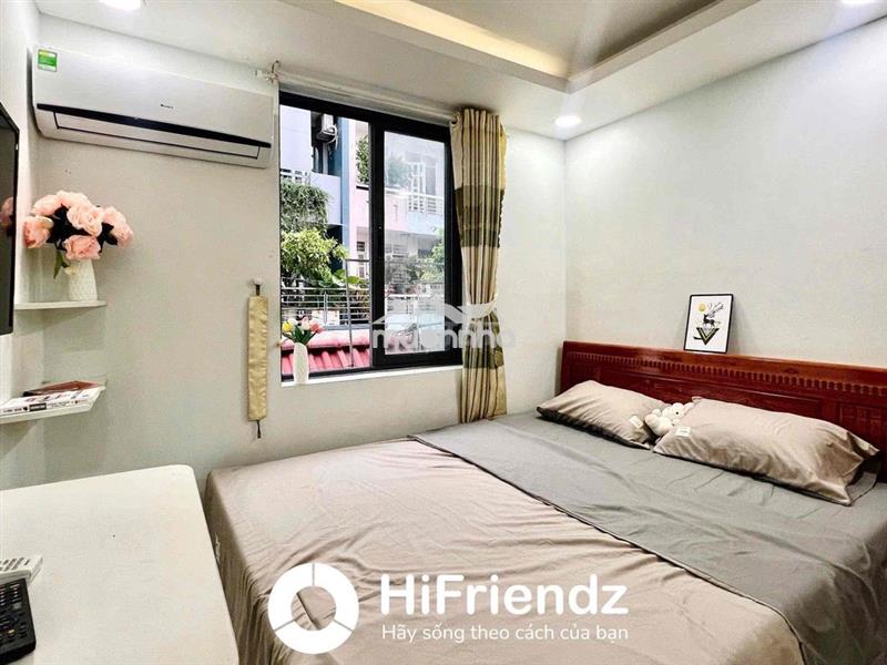 Căn hộ mini giá hời có cửa sổ ngay sát cầu chữ y giáp quận 5, q1