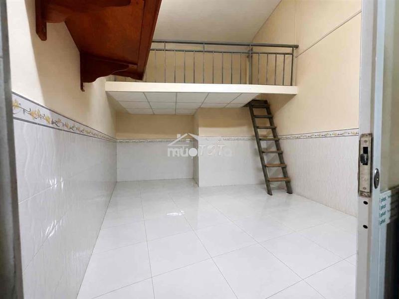⛔️400tr - bán phòng trọ sạch đẹp 18m2, có gác, căn góc. hẻm vf3 ⛔️