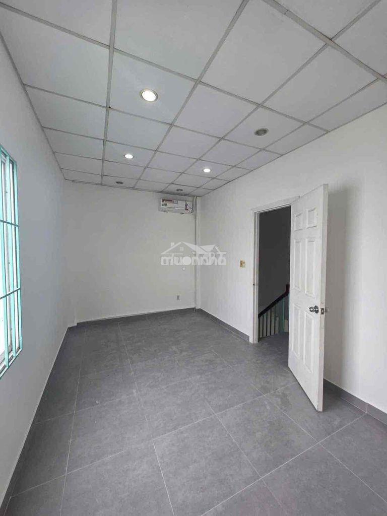 Nhà nguyên căn quang trung (5x10m) - 2 phòng ngủ 2 máy lạnh giá 10tr - Ảnh 4
