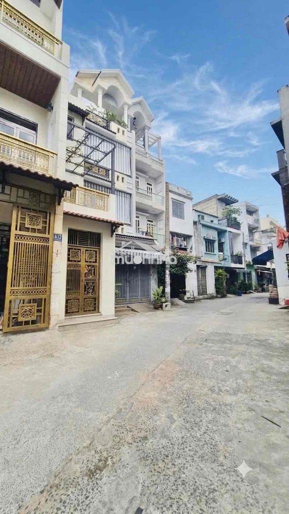 Ngay phan anh  ‘  77 m 3 tầng 7 x 12 m gia 7 t tỏi xíu ‘  khách đi  xe