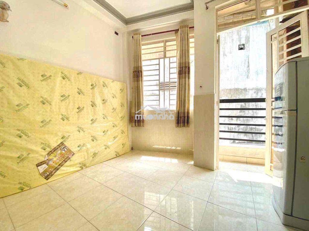 Căn hộ bancol full nt giá rẻ gần chợ bà chiểu - Ảnh 2