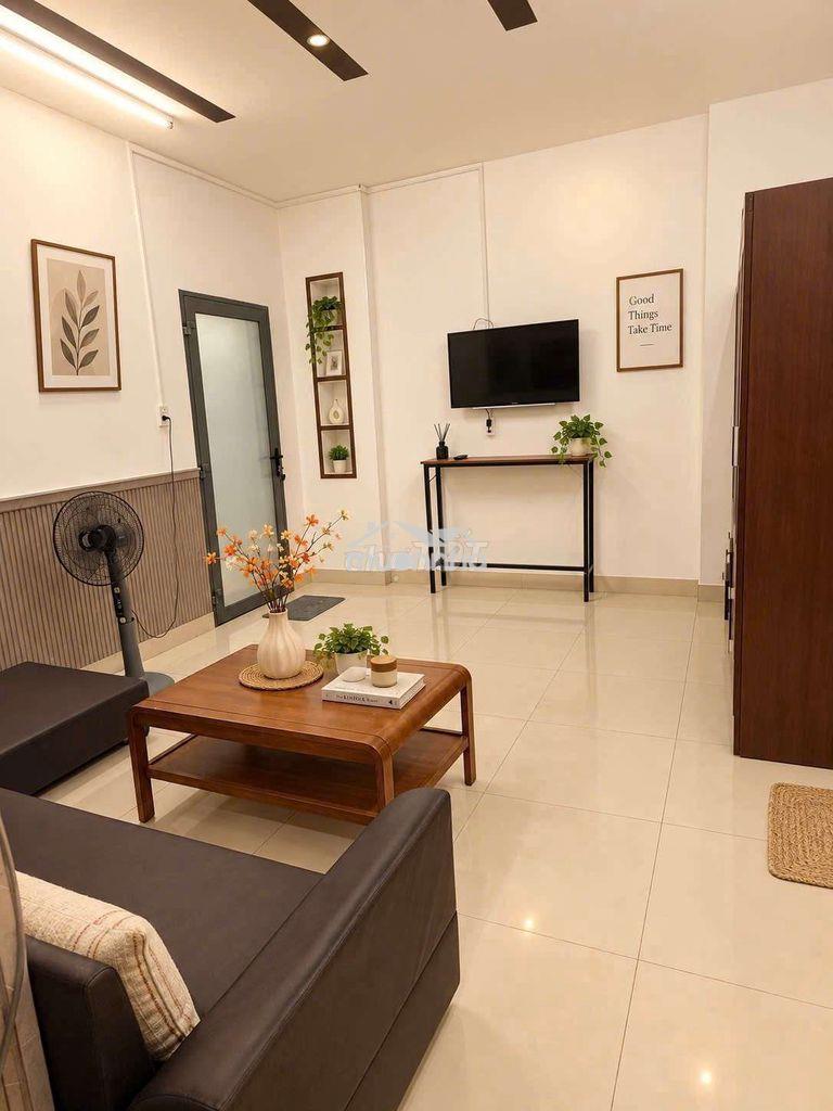 Cho thuê căn hộ homtay q1 gần bùi viện 