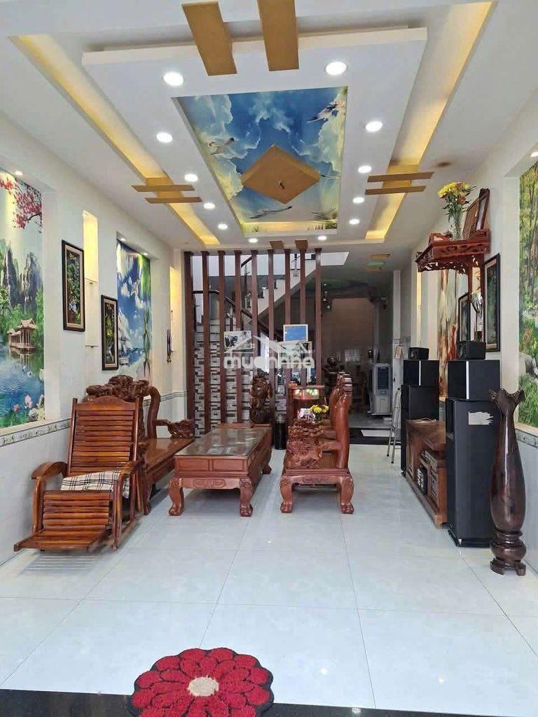 Cho thuê nhà bình thành, bình tân, 12triệu, 2pn, full nội thất,hẻm 7m