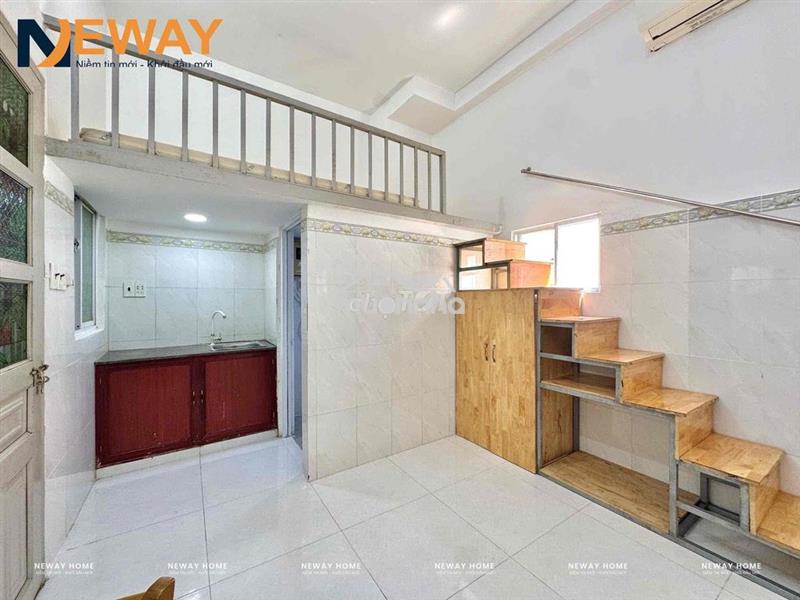 Đi bộ etown cộng hoà - duplex cửa sổ trời gác cao sạch sẽ an ninh tốt